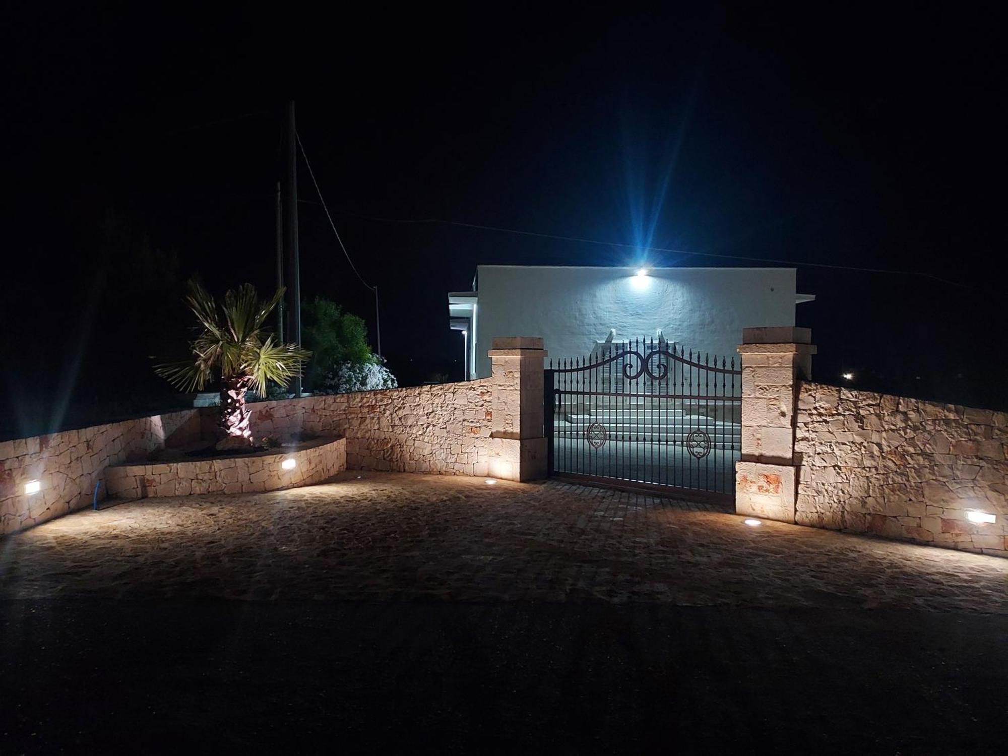 Villa Capitani Torre Canne Exterior photo